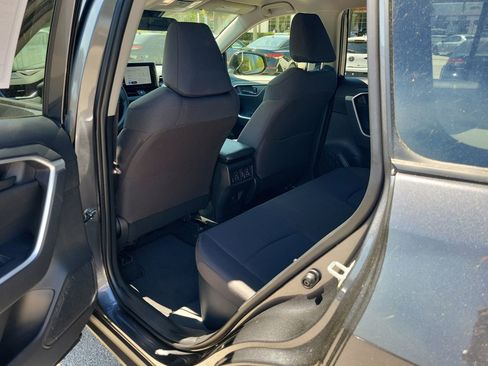 Used 2025 Toyota RAV4 LE image 9