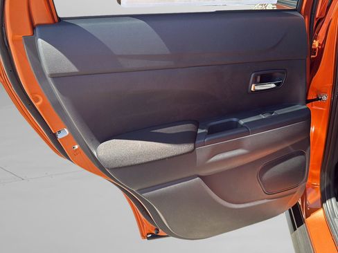 New 2026 Mitsubishi Outlander Sport LE AWD/4WD image 29