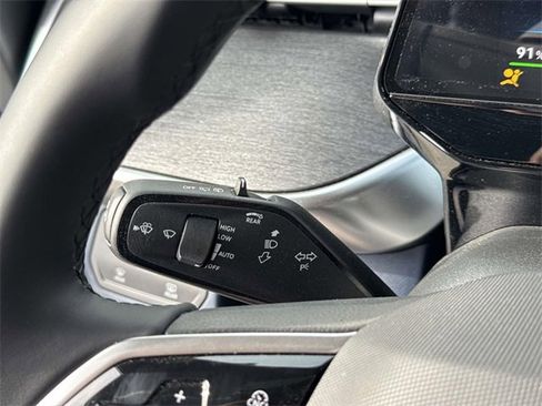 New 2025 Volkswagen ID. Buzz Pro S image 21