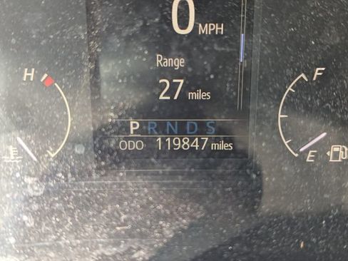 Used 2020 Toyota Sequoia Platinum AWD/4WD image 16