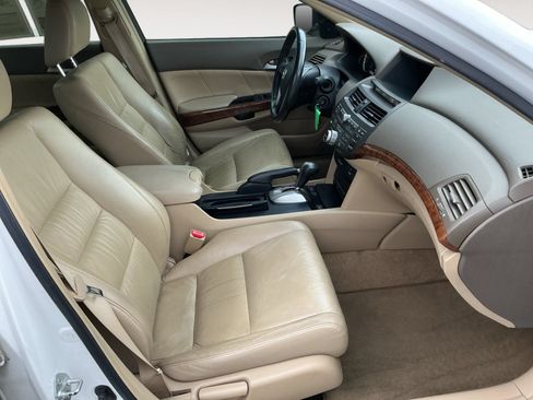 Used 2009 Honda Accord EX-L image 15