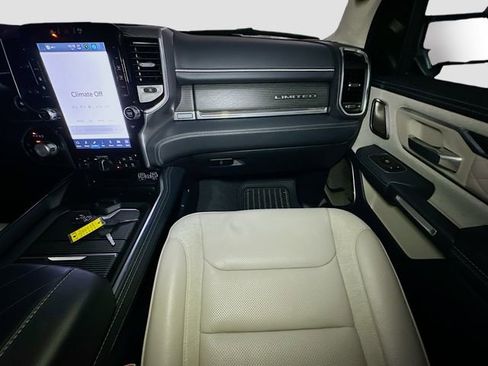 Used 2024 RAM 1500 Limited image 27
