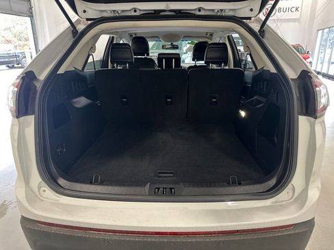 Used 2017 Ford Edge SEL w/ Equipment Group 201A image 34