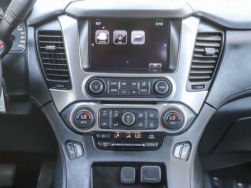Used 2019 Chevrolet Tahoe LT RWD image 13