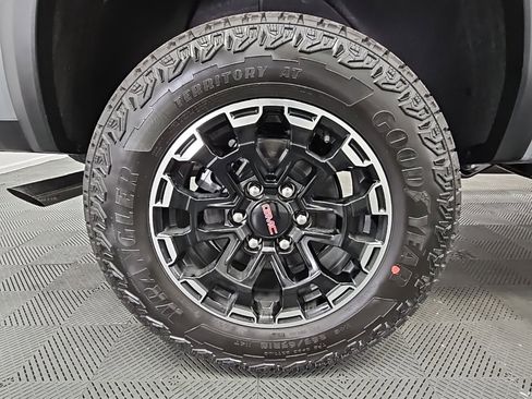 New 2026 GMC Canyon AT4 w/ Technology Plus Package image 50