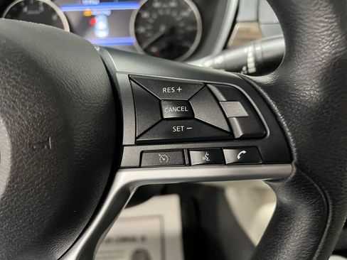 Used 2023 Nissan Altima 2.5 SV image 10