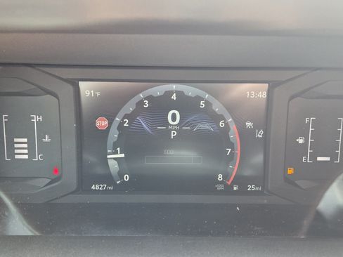 Certified 2025 Toyota Tacoma SR5 AWD/4WD image 26