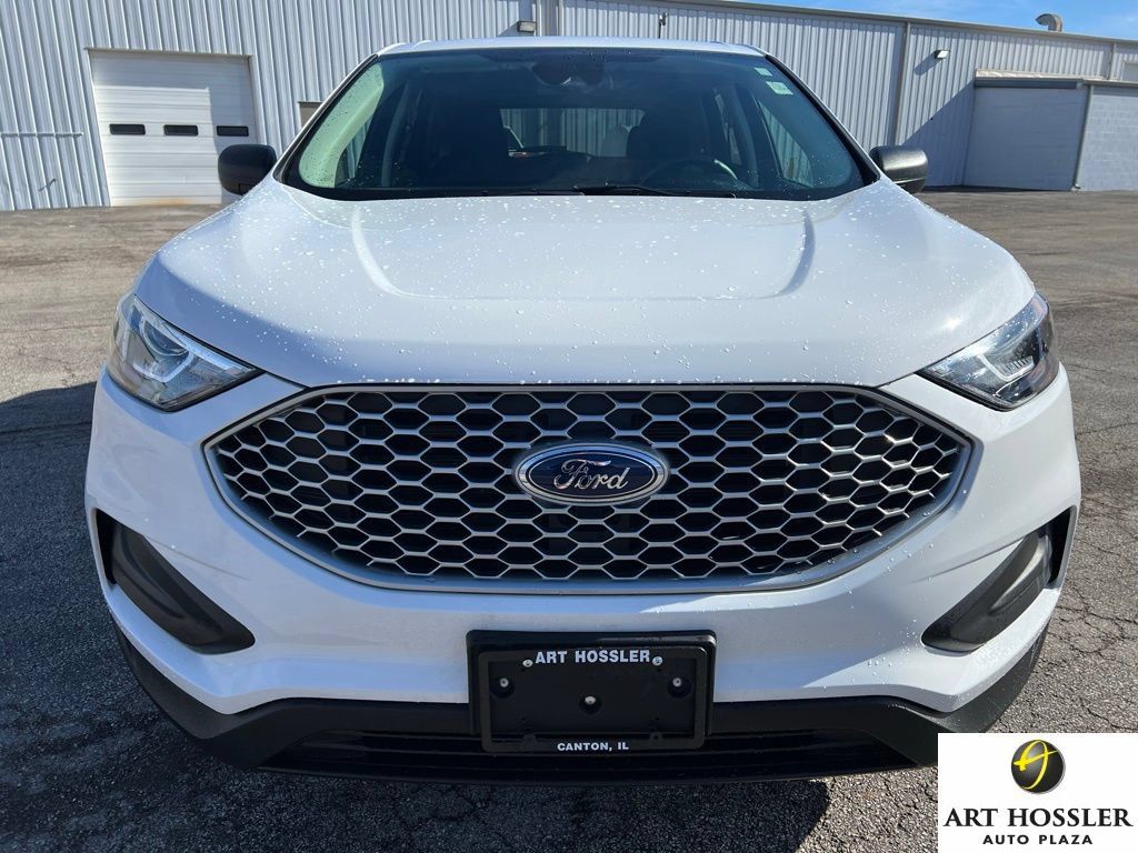 Used 2024 Ford Edge SE AWD/4WD image 10