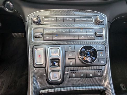 Used 2023 Hyundai Santa Fe Limited AWD/4WD image 22