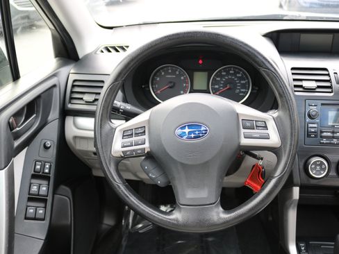 Used 2014 Subaru Forester 2.5i Premium w/ All-Weather Package image 28