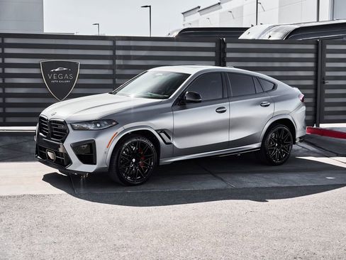 Used 2026 BMW X6 M Competition w/ Executive Package image 5