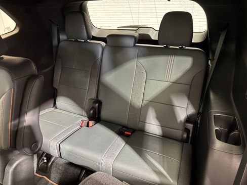 New 2026 GMC Acadia AT4 image 10