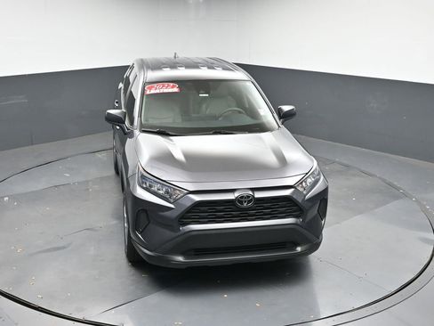 Used 2022 Toyota RAV4 LE image 37