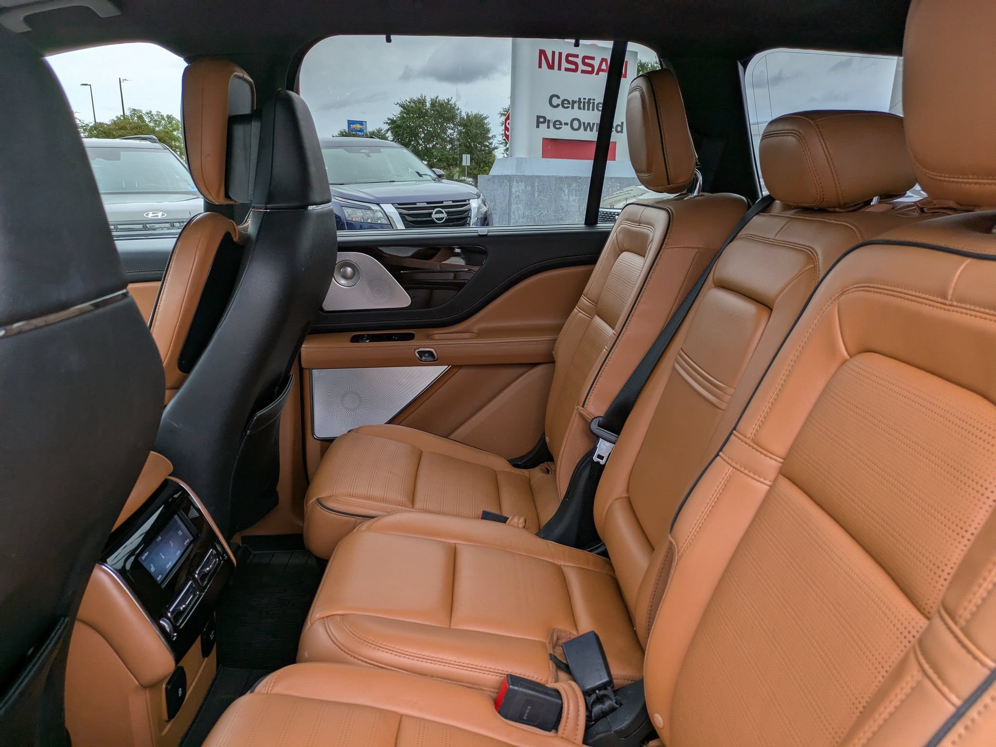 Used 2020 Lincoln Aviator Black Label w/ Dynamic Handling Package AWD/4WD image 15