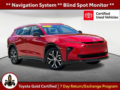 Certified 2025 Toyota Crown Signia AWD/4WD image 1