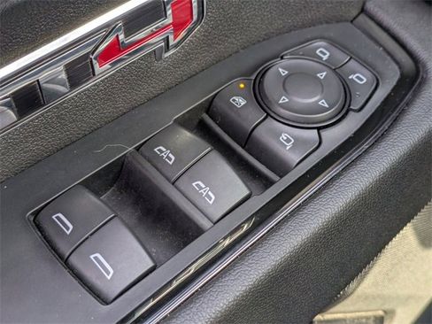 Used 2024 GMC Sierra 1500 AT4 w/ Technology Package image 26