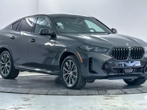 New 2026 BMW X6 xDrive40i w/ Premium Package image 9