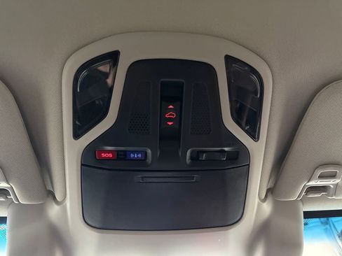 Used 2020 Subaru Outback Touring XT image 23