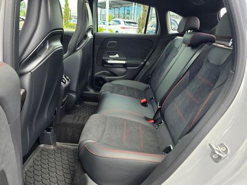 New 2026 Mercedes-Benz GLA 35 AMG 4MATIC image 19