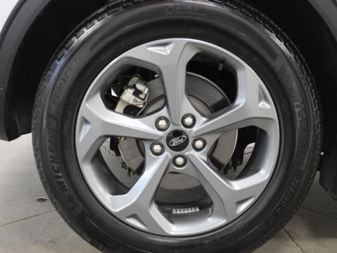 Used 2025 Ford Escape ST-Line FWD image 45