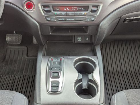 Used 2019 Honda Passport Sport image 19