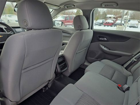 Used 2017 Chevrolet Impala LS image 26