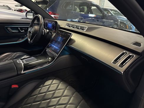 Used 2022 Mercedes-Benz S 580 4MATIC Sedan image 26