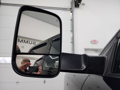 Used 2021 RAM 3500 Big Horn w/ Max Tow Package AWD/4WD image 38