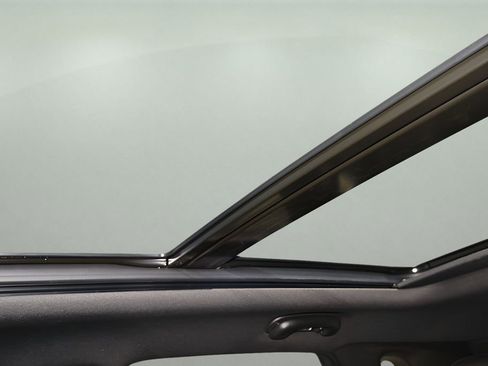 Certified 2023 Cadillac XT5 Sportv w/ Technology Package image 26