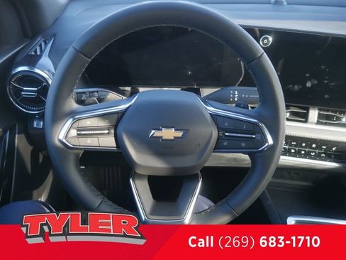 New 2026 Chevrolet Equinox LT w/ Convenience Package II image 29