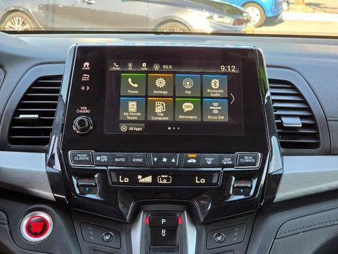 Used 2023 Honda Odyssey EX-L image 26