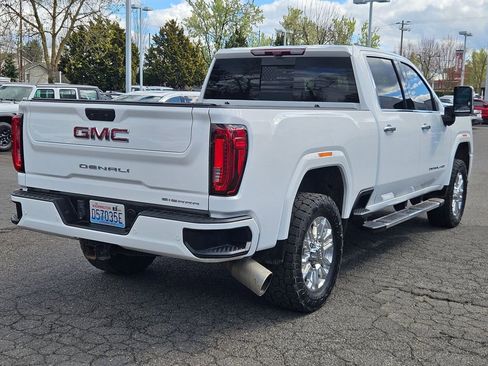 Used 2020 GMC Sierra 2500 Denali w/ Denali Ultimate Package AWD/4WD image 7