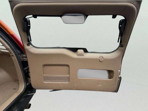 Used 2004 Honda CR-V LX image 6