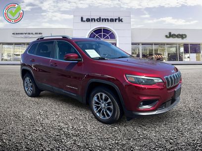 Used 2019 Jeep Cherokee Latitude Plus w/ Comfort/Convenience Group