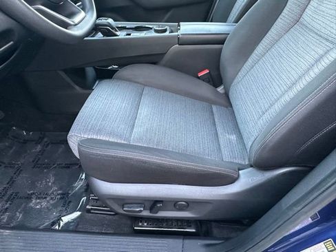 Used 2023 Nissan Rogue SV AWD/4WD image 23