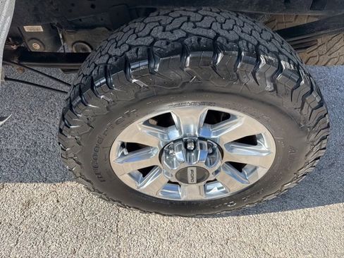 Used 2017 Ford F250 XLT image 23