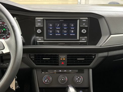 Used 2020 Volkswagen Jetta S w/ Driver Assistance Package FWD image 17