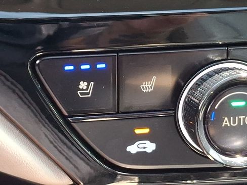 Used 2023 Honda Accord Touring image 23