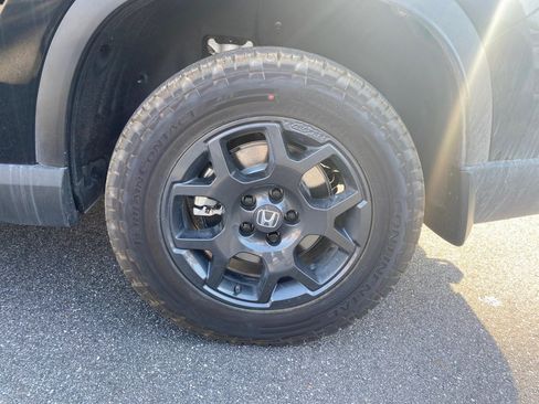 Used 2024 Honda Pilot TrailSport image 22