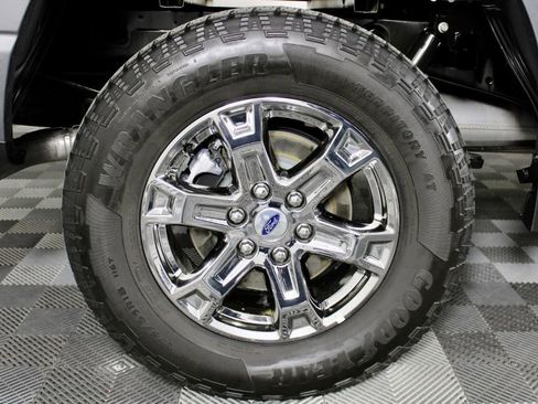 Used 2023 Ford F150 Lariat w/ FX4 Off-Road Package image 12