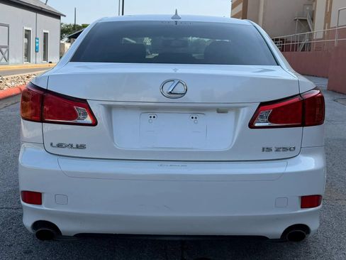 Used 2010 Lexus IS 250 RWD image 11