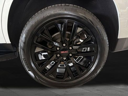 Used 2023 GMC Yukon Denali AWD/4WD image 23