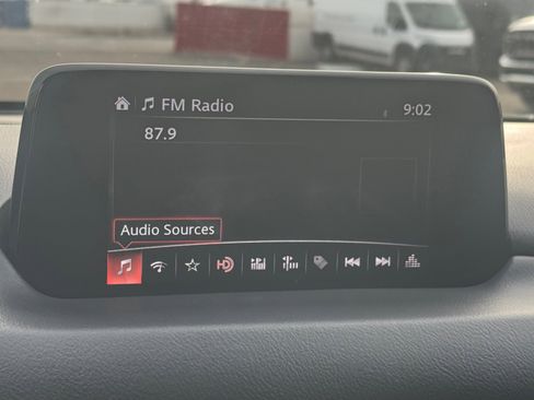 Used 2019 MAZDA CX-5 Touring image 24