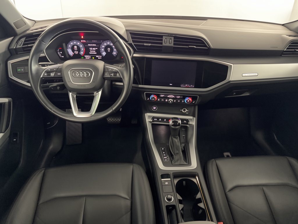 Certified 2021 Audi Q3 2.0T Premium w/ Convenience Package AWD/4WD image 17