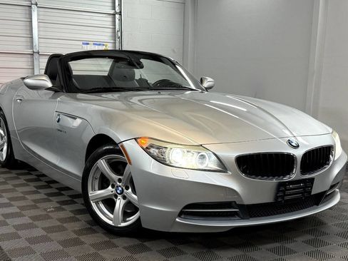 Used 2012 BMW Z4 sDrive28i image 1