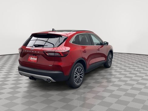 New 2024 Ford Escape PHEV w/ PHEV Premium Package image 39