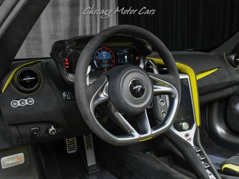 Used 2024 McLaren 750S Spider image 8