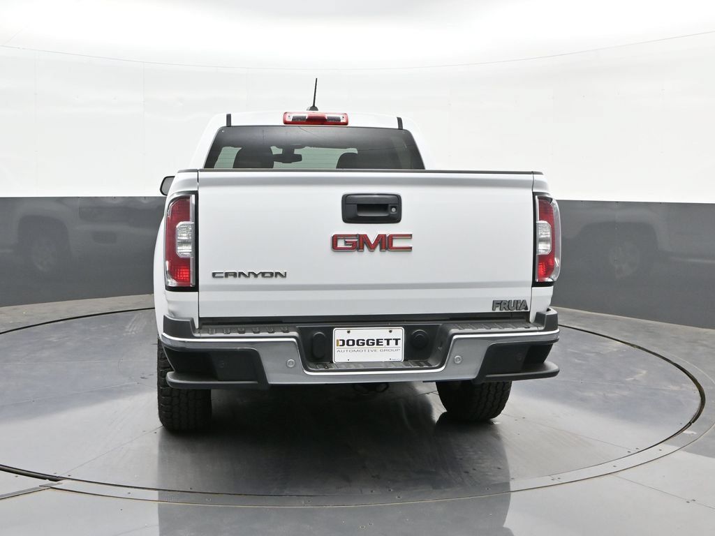 Used 2020 GMC Canyon 2WD Crew Cab w/ Convenience Package image 8