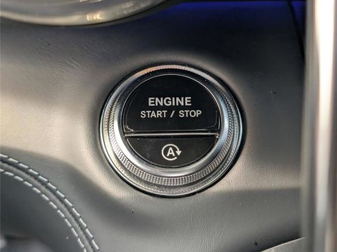 Used 2025 Mercedes-Benz SL 55 AMG 4MATIC image 26