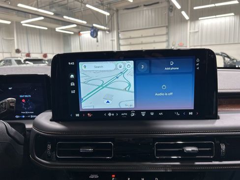 Certified 2025 Lincoln Aviator Black Label w/ Black Label Special Edition image 17